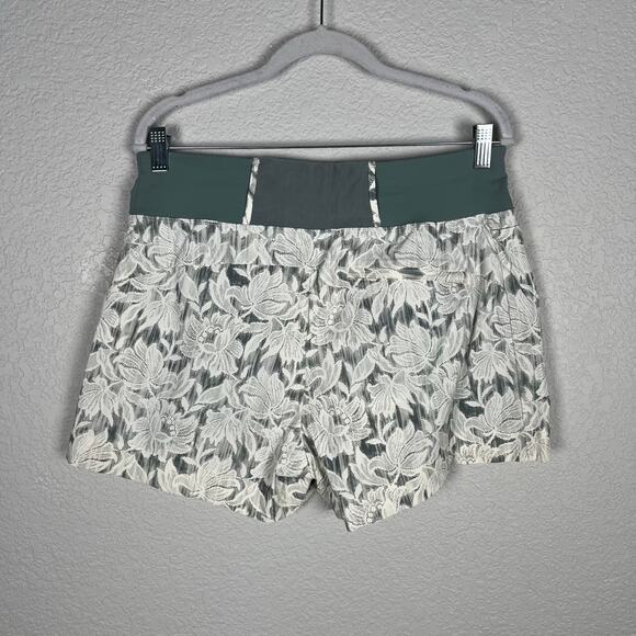 Athleta Trekkie North Hiking Short in Ethereal Bloom Magnolia Women's Si… - Picture 5 of 7